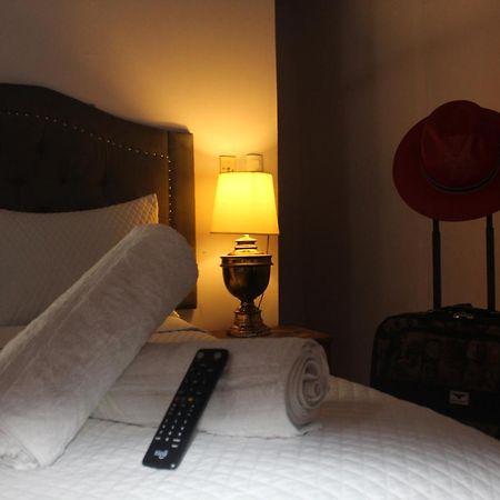 Velvet Hotel Centro Historico Санта-Ана Экстерьер фото